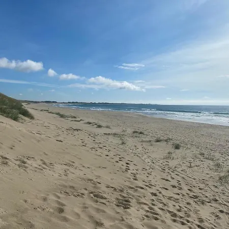 Borestranda Cabin, Beautiful Surfing & Walk