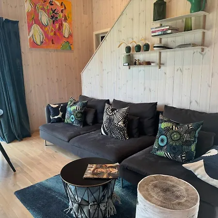 Borestranda Cabin, Beautiful Surfing & Walk *